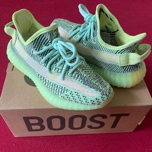 Adidas Yeezy Boost 350V2 Yeezreel 4.5